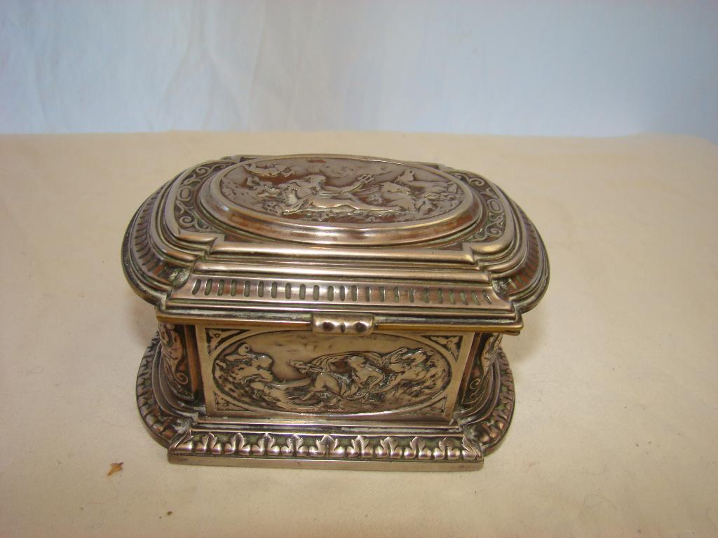 Juwelen kist ( Antiek, Antiek en Kunst, Ophalen of Verzenden