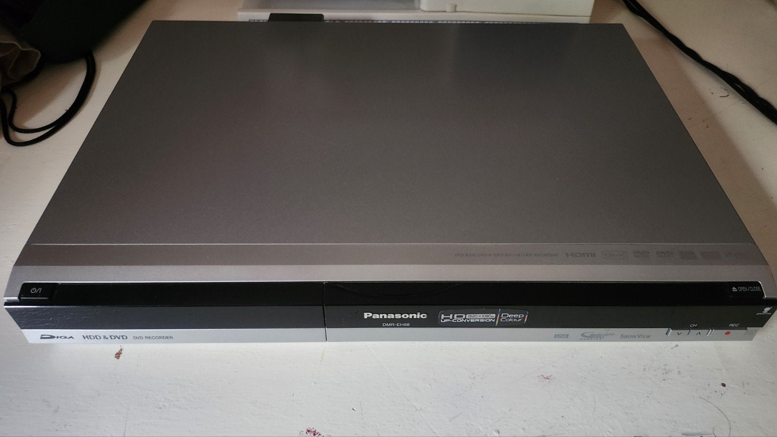 Panasonic DMR EH58 HDD DVD speler en recorder, Gebruikt, Panasonic, Met harddisk, Dvd-recorder