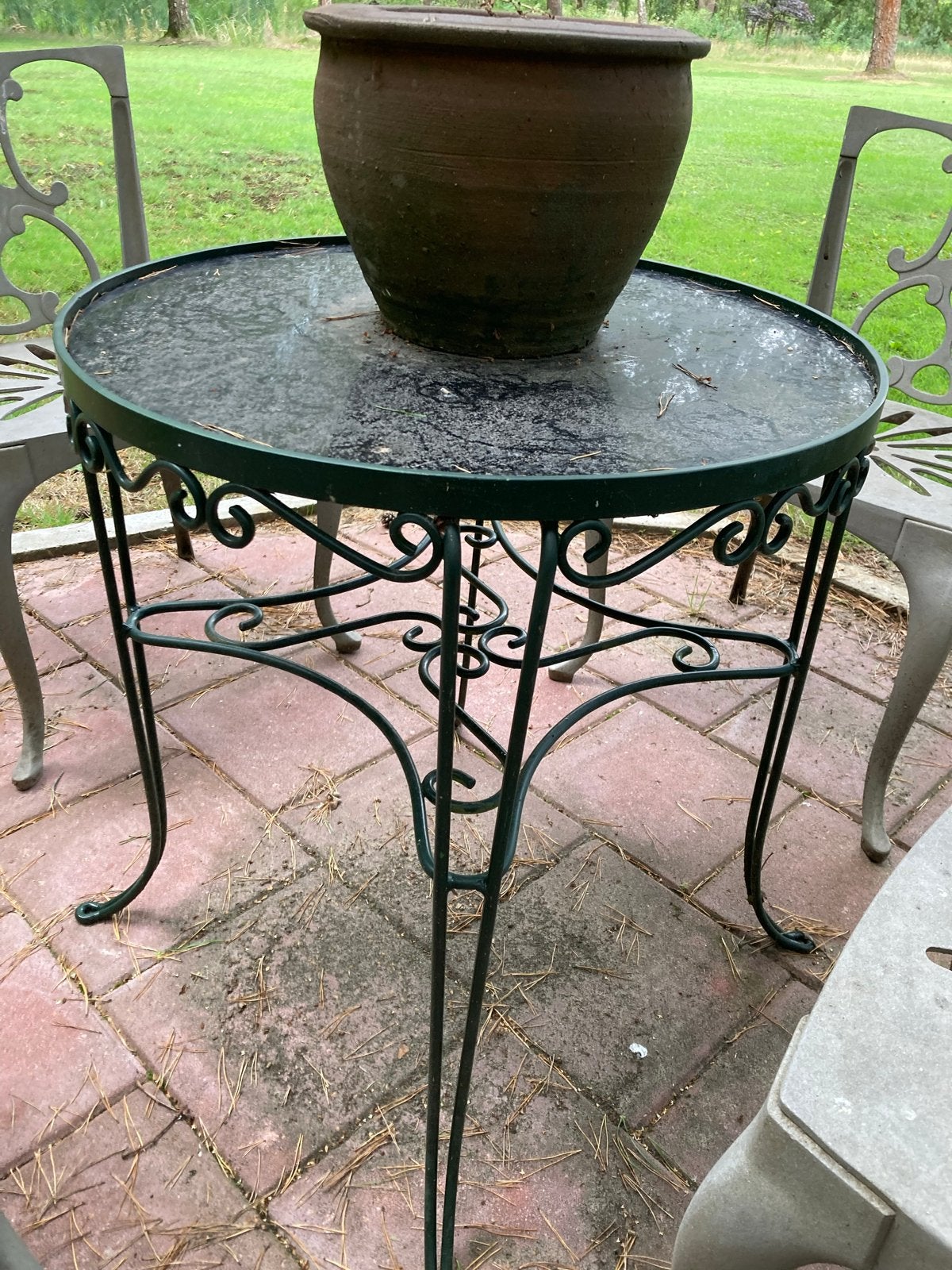 Franse tuinset: ronde tafel met 4 gietijzeren stoelen, Tuin en Terras, Ophalen, Gebruikt, Rond, Metaal