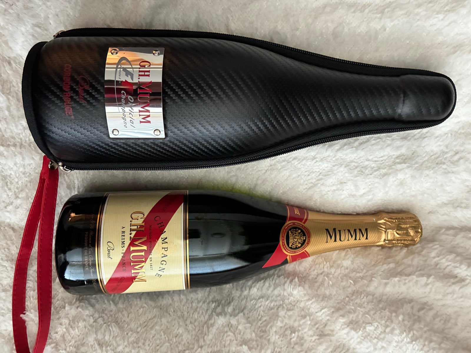G.H. Mumm Champagne fles met carbon hoes, Ophalen of Verzenden, Nieuw, Formule 1