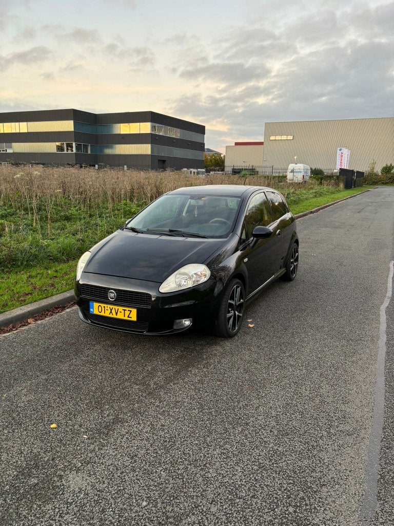 Fiat Grande Punt 2007 | APK 04-2027 | Sportvelgen