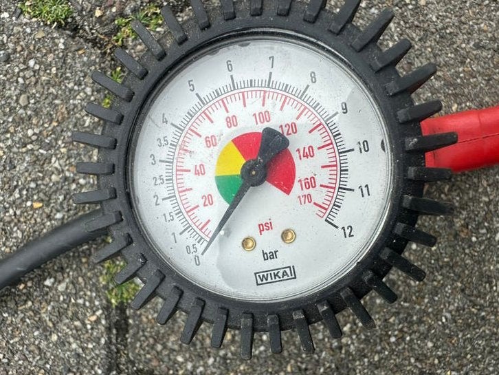 Bandenpomp, Auto diversen, Autogereedschap, Ophalen, Zo goed als nieuw