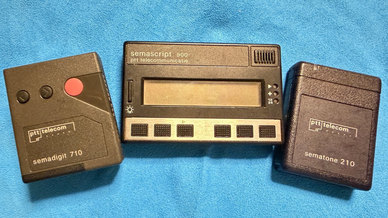 3 Vintage “piepers” Beepers, Semascript 900, Semadigit 710.., Ophalen of Verzenden, Zo goed als nieuw