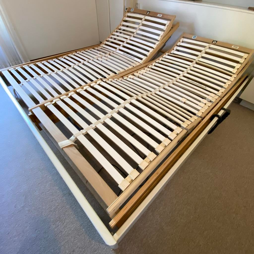2x Elektrische Bedbodems 90x200 - Hoofd- en Voeteneinde vers, Ophalen, 90 cm, Eenpersoons, 200 cm
