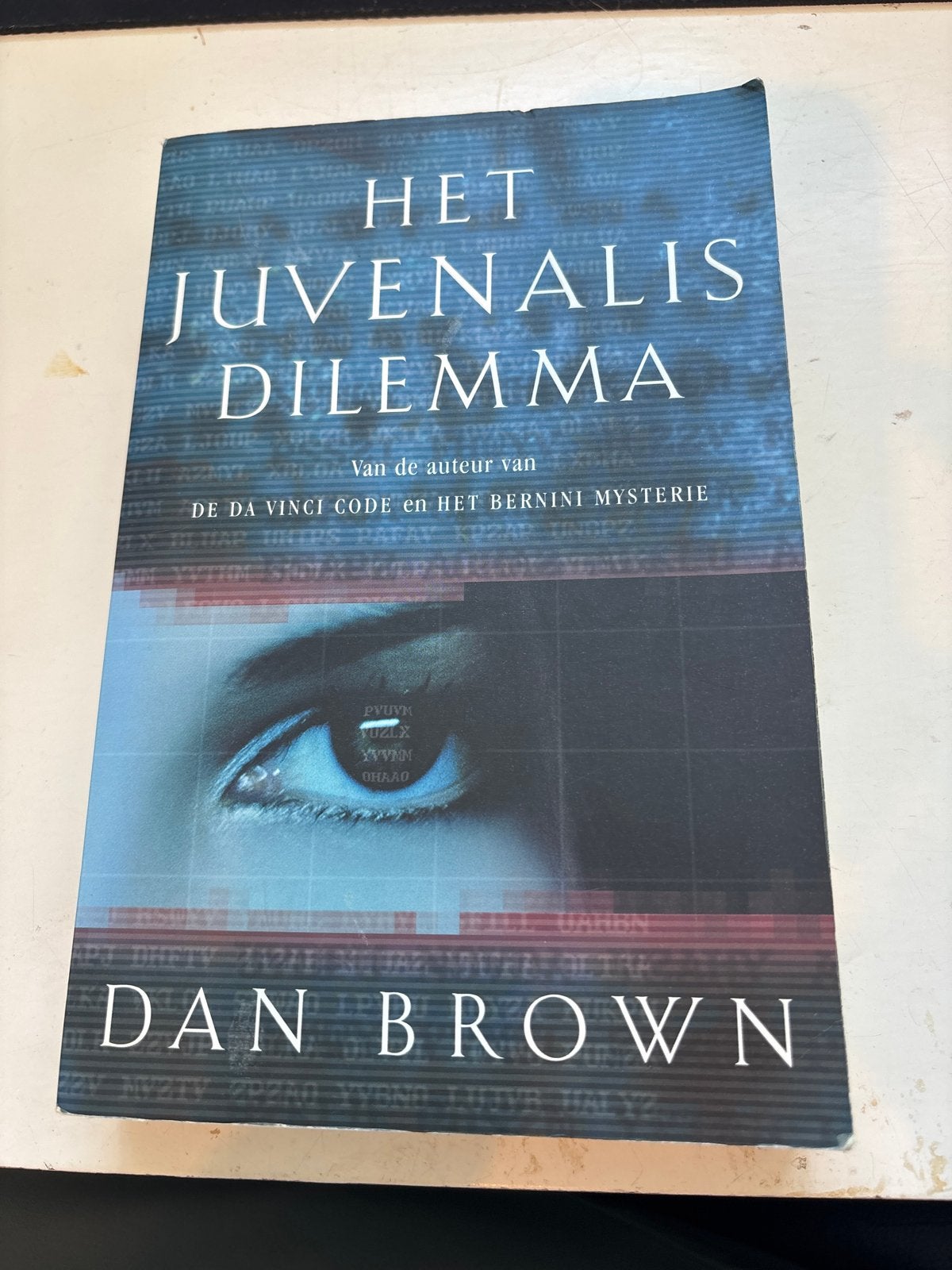 Het Juvenalis Dilemma - Dan Brown (De Da Vinci Code), Ophalen of Verzenden, Gelezen