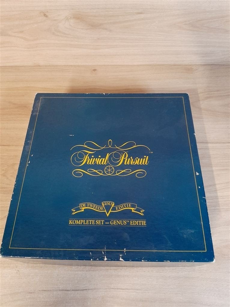 Trivial Pursuit - de tweede genus editie - triviant - s5589, Hobby en Vrije tijd, Gezelschapsspellen | Bordspellen, Verzenden