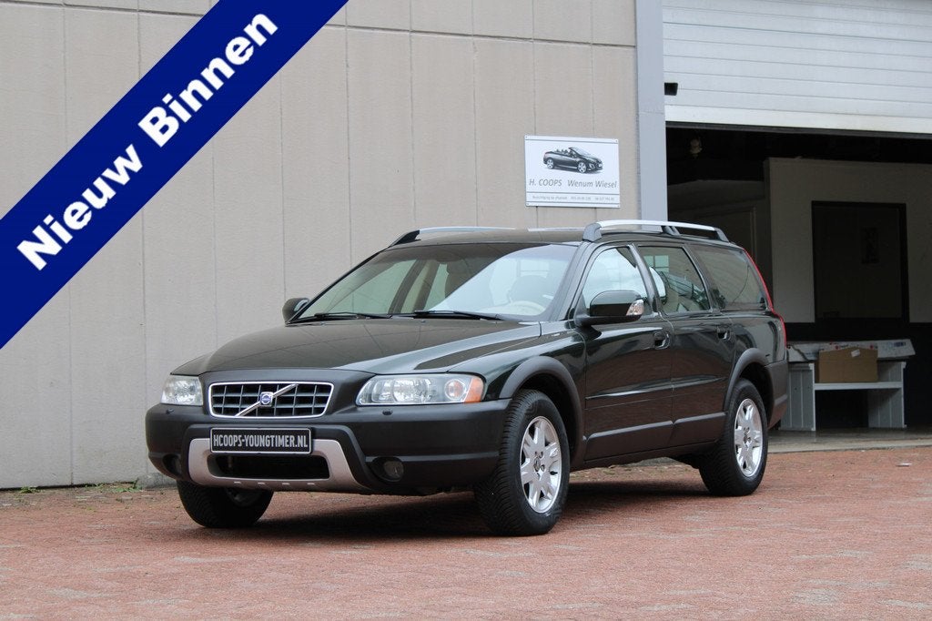 Volvo XC70 2.5 T Summum AUTOMAAT YOUNGTIMER (bj 2006), Auto's, Volvo, Automaat, Met garantie (alle), XC70, 2521 cc