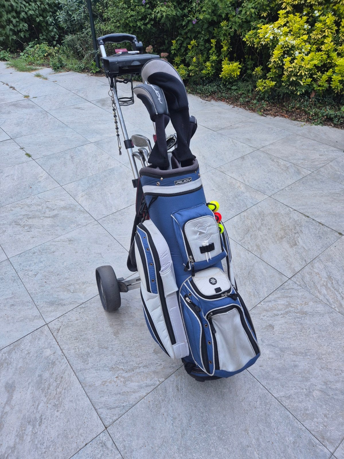 Golfset linkshandig,  met clubs, tas, trolley, ballen, etc., Sport en Fitness, Ophalen, Gebruikt, Set