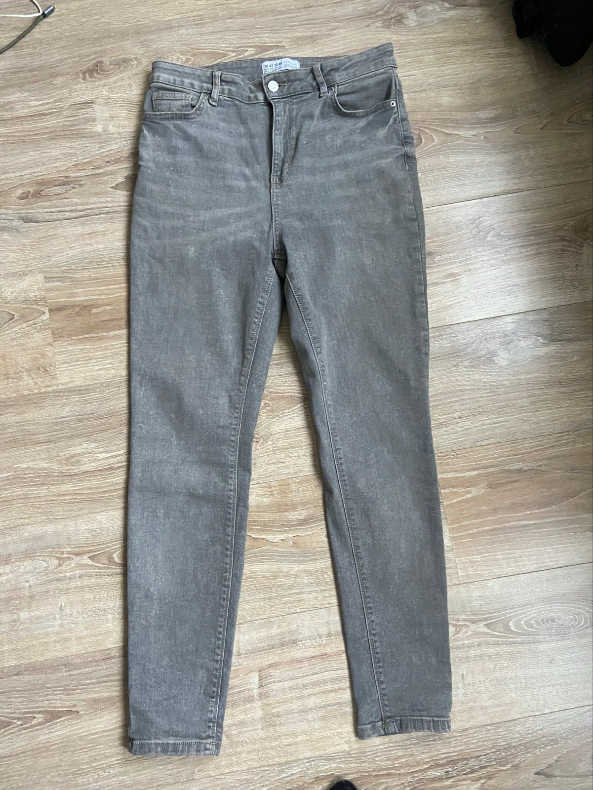 Grijze high waist jeans Primark, maat 44 met stretch, Ophalen of Verzenden, Gedragen, Maat 42/44 (L), Grijs