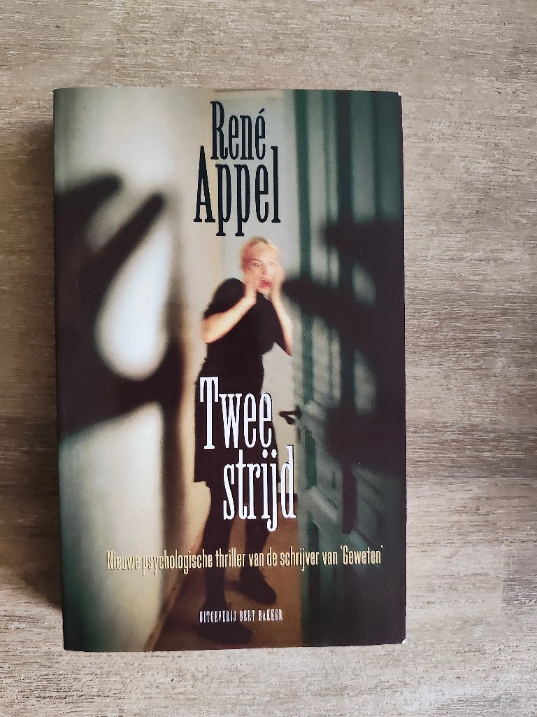 5025 rene appel - tweestrijd, Boeken, Verzenden, Zo goed als nieuw