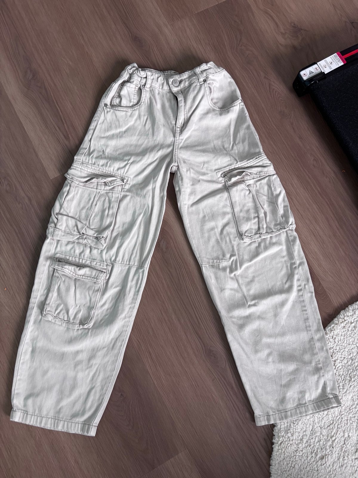 Zara Cargo Broek Maat 152, Ophalen of Verzenden, Zo goed als nieuw, Meisje, Broek