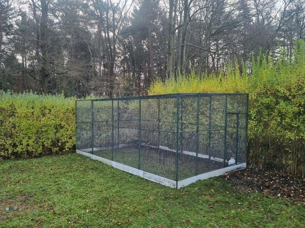 Prachtige aluminium voliere circa 5 bij 3 meter schuin dak !, Ophalen, Zo goed als nieuw, Aluminium, Volière