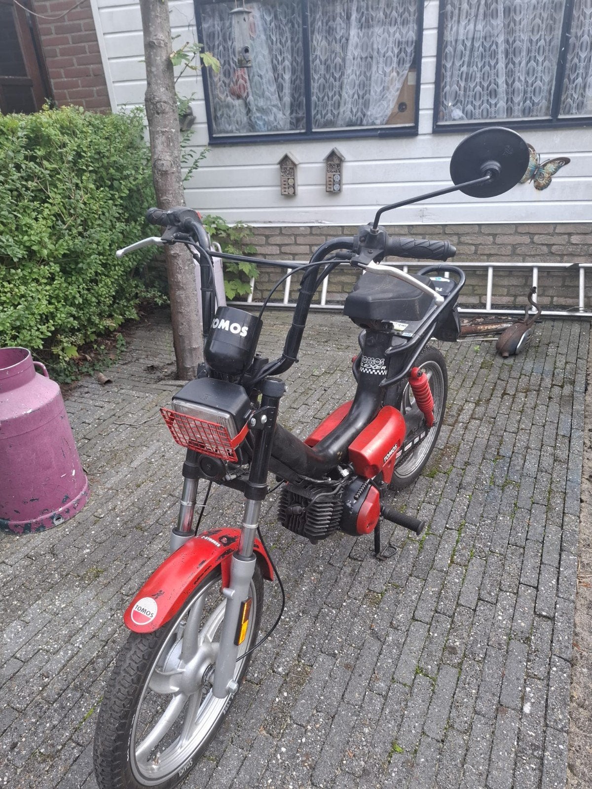 Tomos bromfiets - Rood/Zwart, Ophalen, Gebruikt, Maximaal 25 km/u