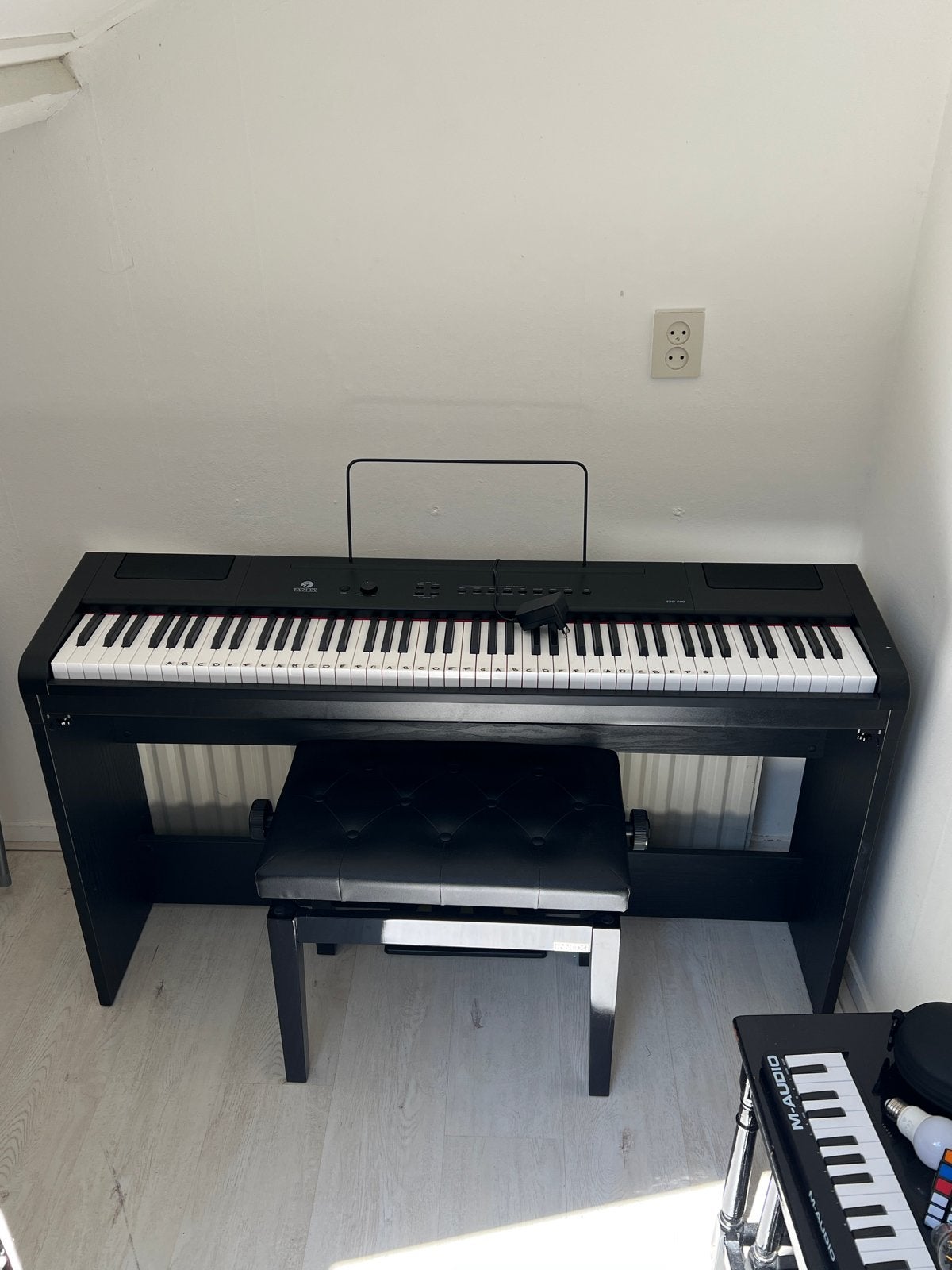 Fazley FSP-500 bk Digitale Piano met Onderstel en Kruk, Ophalen, Zwart, Digitaal, Zo goed als nieuw