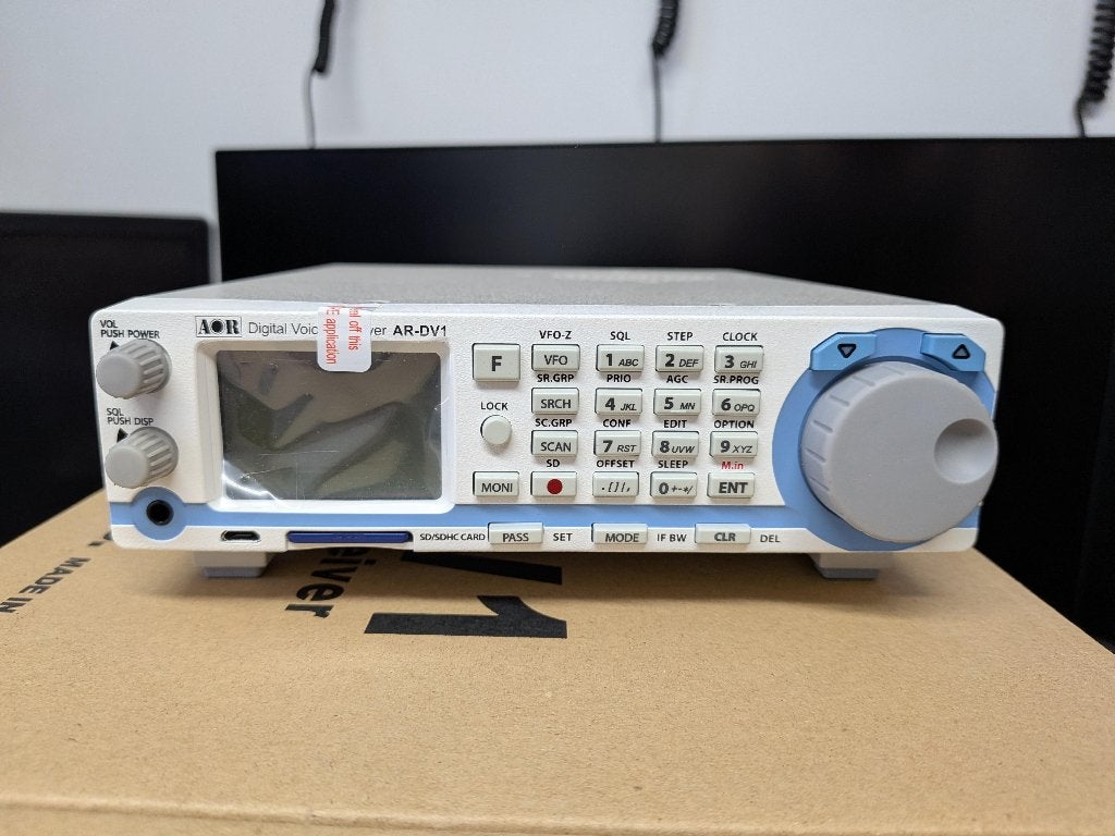 AOR AR-DV1 Ontvanger | Scanner |  Nieuwstaat 16 MND GARANTIE, Telecommunicatie, Zenders en Ontvangers, Ophalen of Verzenden, Zo goed als nieuw