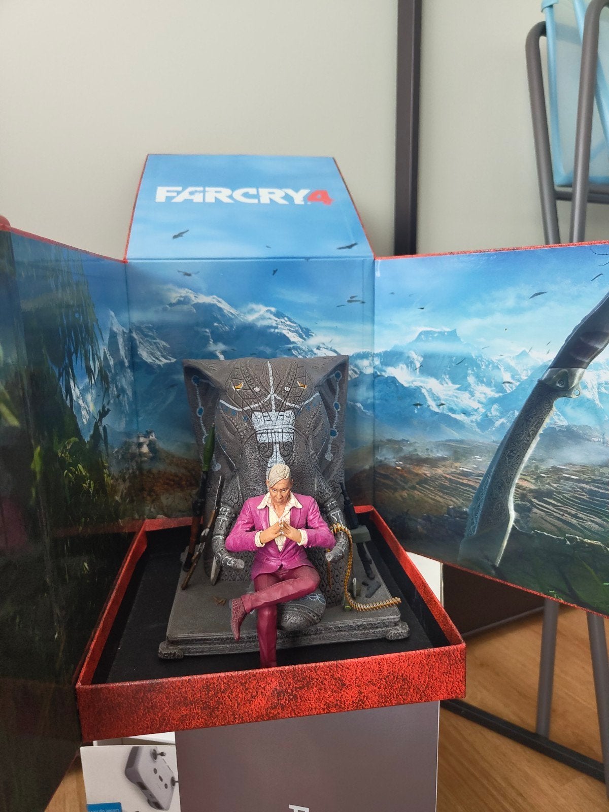 Pagan Min Far Cry 4 Statue Z.G.A.N., Ophalen, Zo goed als nieuw
