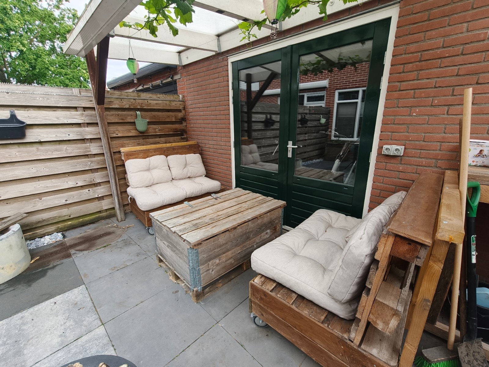 Steigerhouten pallet loungeset met kussens, 4 zitplaatsen, Gebruikt, Bank, Steigerhout