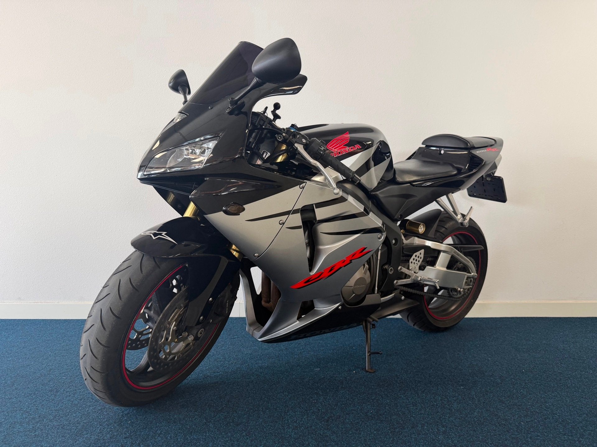 Honda Sport CBR 600 RR PC37 FACELIFT BLACK - ZILVER - EDITIO, Motoren, Sportuitlaat, Super Sport, Meer dan 35 kW, 599 cc