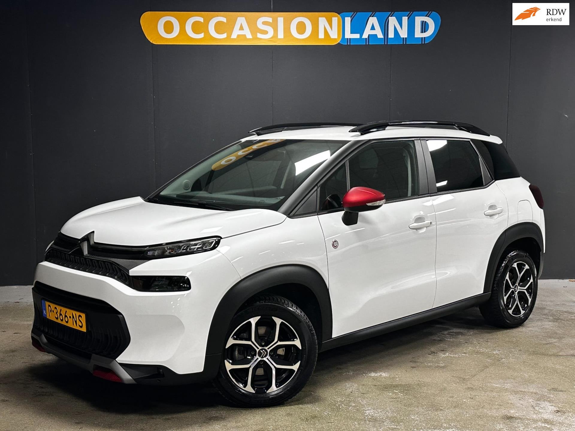Citroen C3 Aircross 1.2 PureTech S&S C-Series|CRUISE|CARPLAY, Auto's, Gebruikt, 1199 cc, Automatische klimaatregeling, Wit