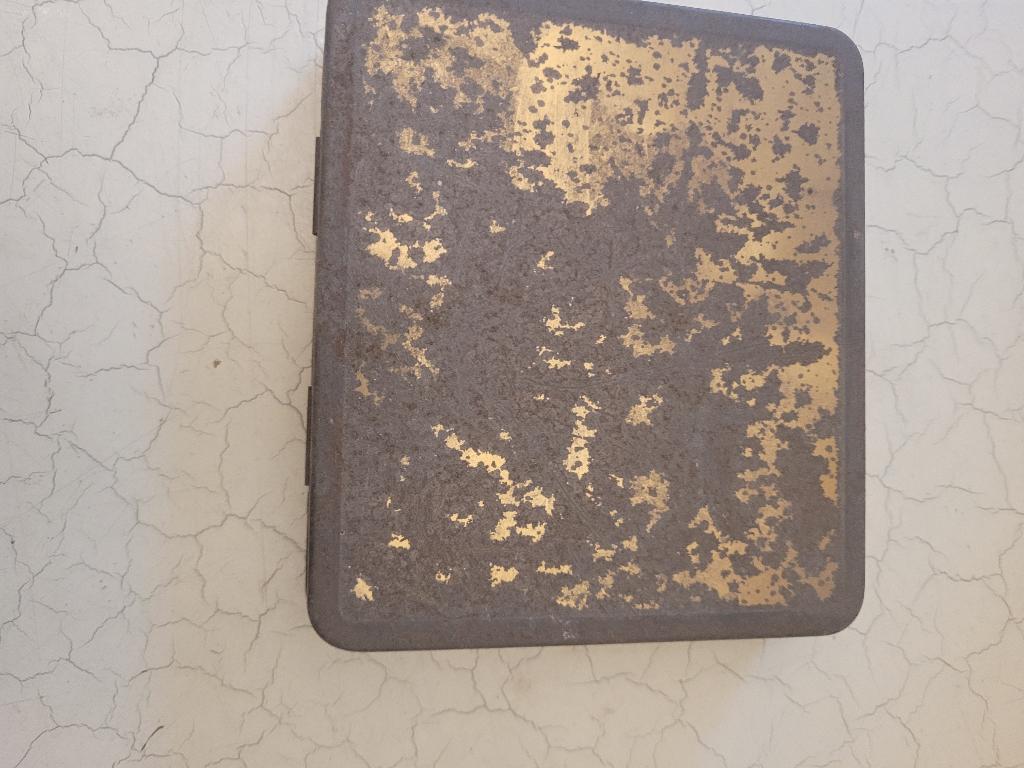 kleiner vintage blikje uit Engeland, Verzamelen, Blikken, Ophalen of Verzenden, Gebruikt, Overige