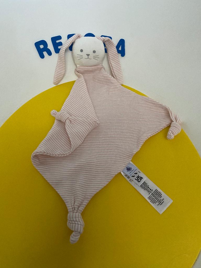 5838 petit bateau doekje konijn roze gestreept, Ophalen of Verzenden, Zo goed als nieuw, Overige typen