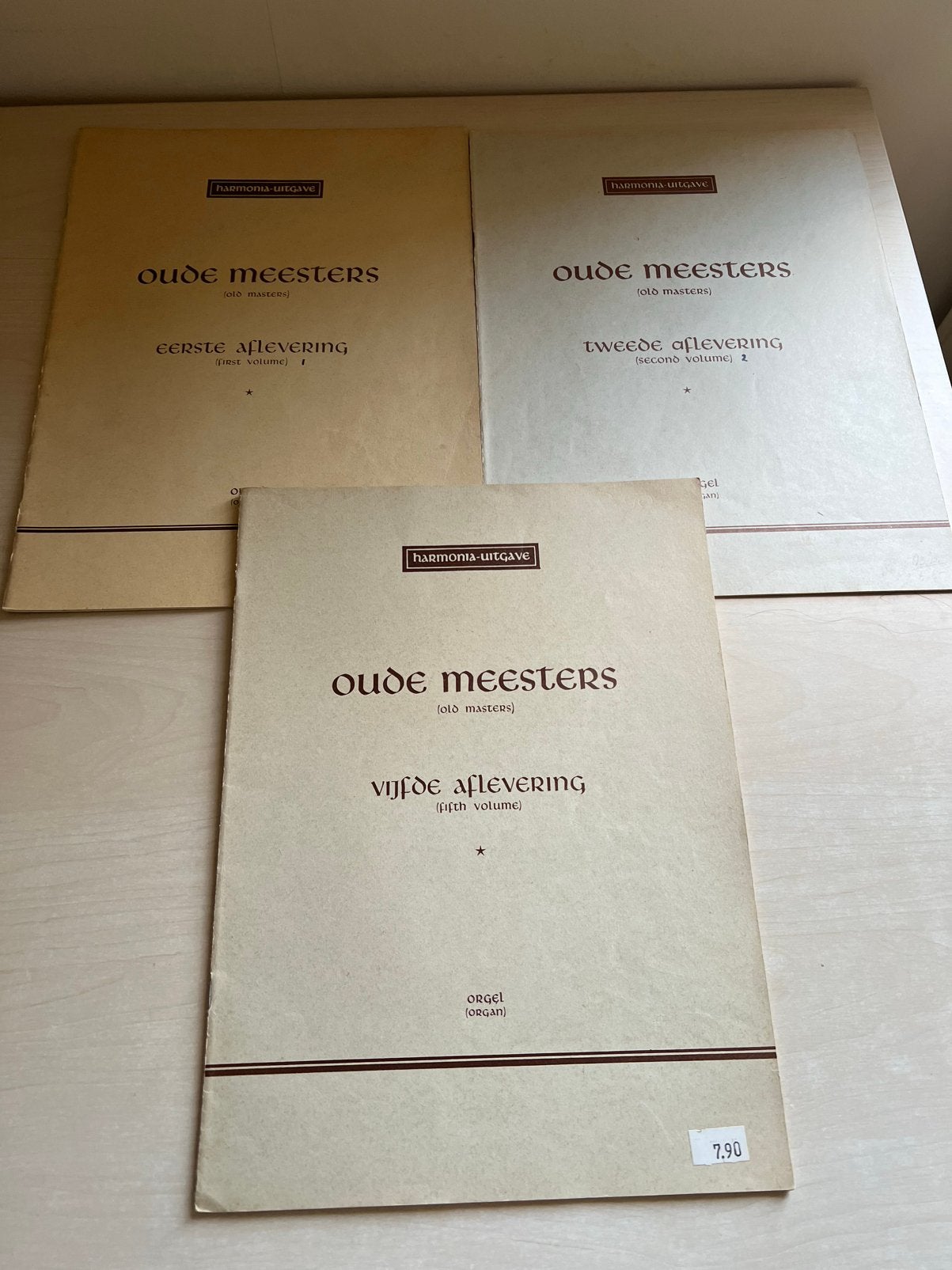 Oude meesters eerste , tweede en vijfde aflevering, Ophalen of Verzenden, Zo goed als nieuw