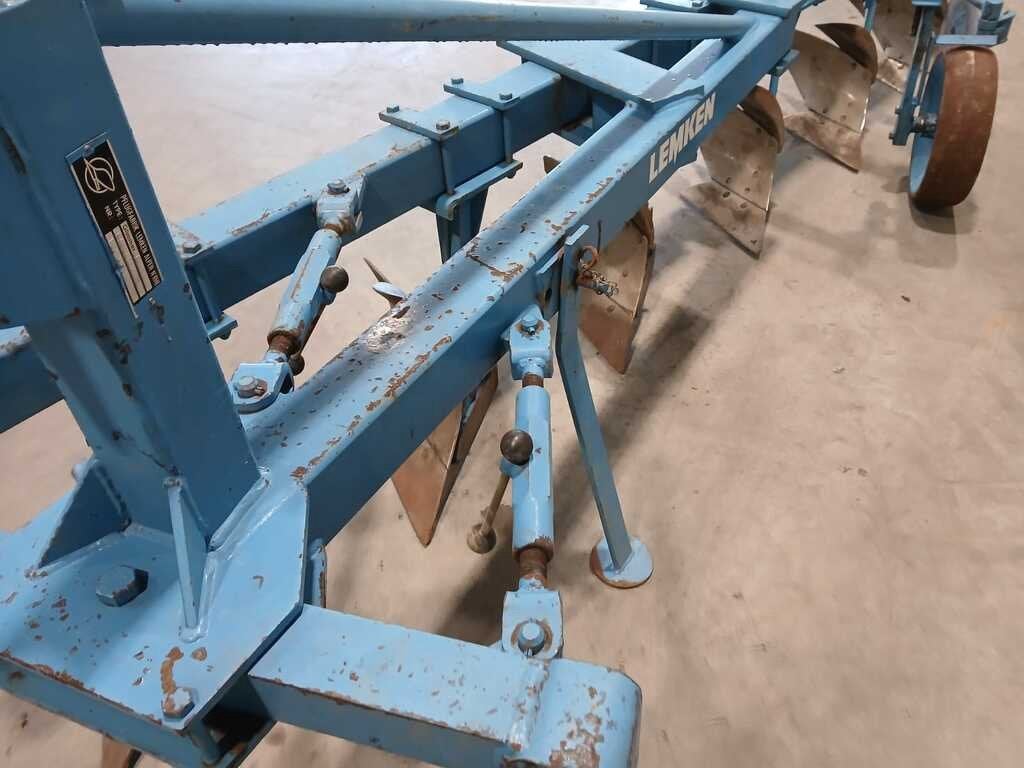 Lemken stoppelploeg, Overige, Weseler Straße 5
46519  Alpen, DE, Info@lemken.com, LEMKEN Gmb