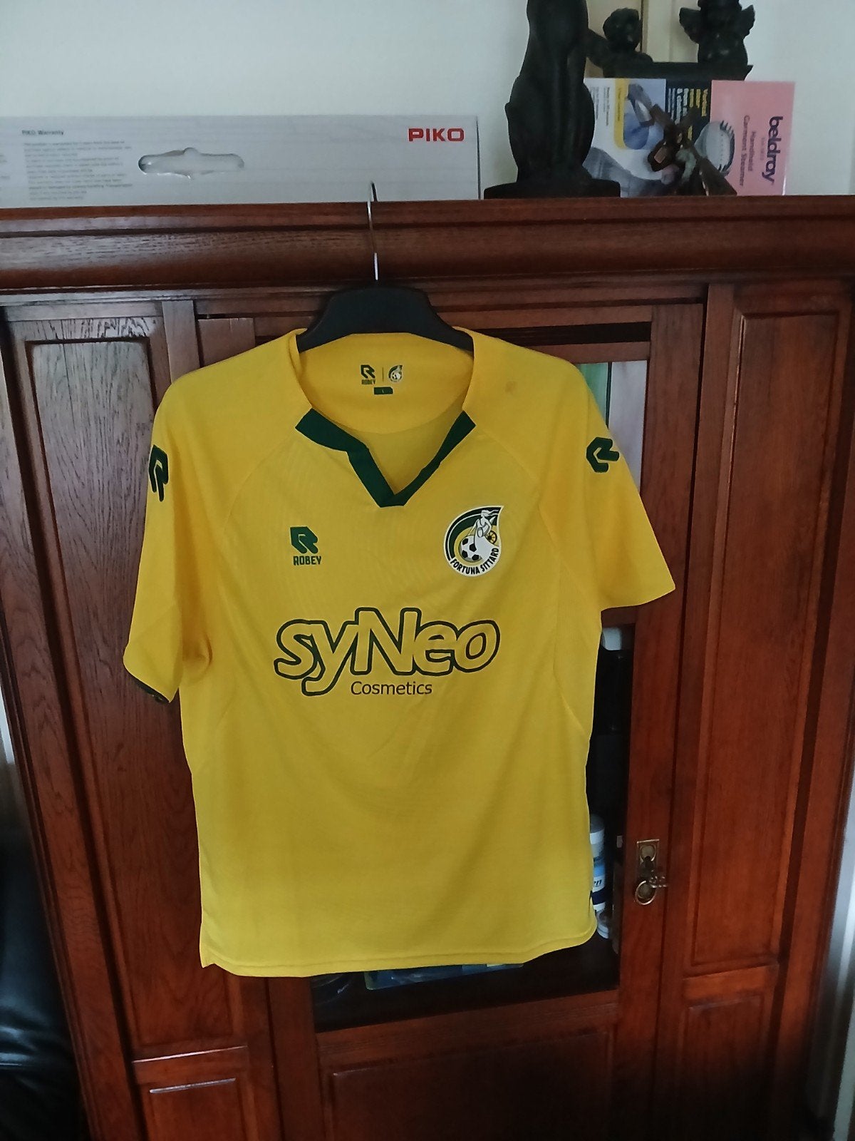 Fortuna Sittard Thuisshirt Maat L, Maat L, Ophalen of Verzenden, Nieuw, Shirt