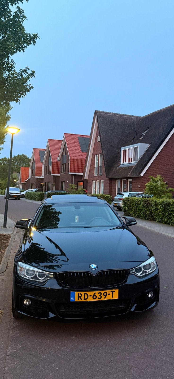 BMW 4-Serie 420IA 2.0 Gran Coupe 2015 Zwart, Auto's, Automaat, Achterwielaandrijving, Particulier, 84 €/maand