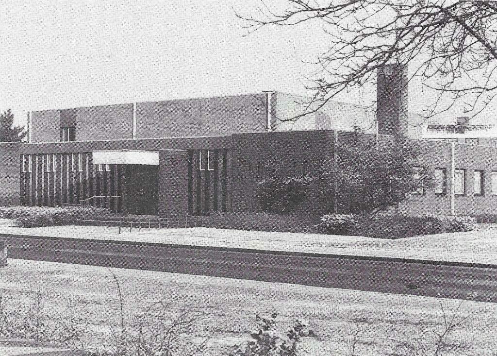 AK Veenendaal - Kerkgebouw De Hoeksteen, Verzenden, 1960 tot 1980, Ongelopen, Utrecht