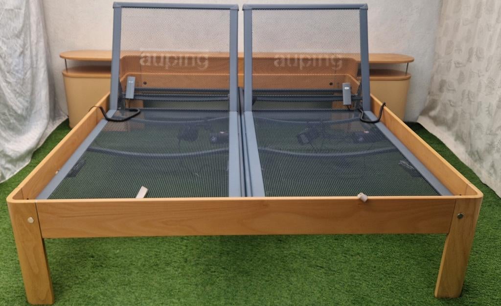 Auping Aurounde Bed 180x210cm 48cm Hoog met Nachtkastjes, ., Wit, Dekbedovertrek, Tweepersoons