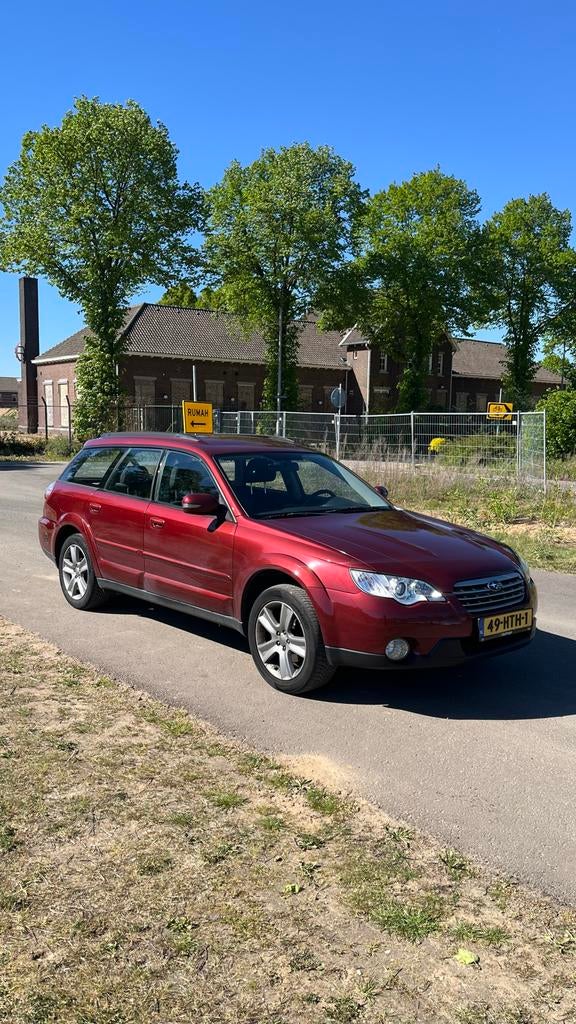 Subaru Legacy 2.5 Outback AWD 2009 Rood, Auto's, Stof, 1800 kg, Zwart, 4 cilinders