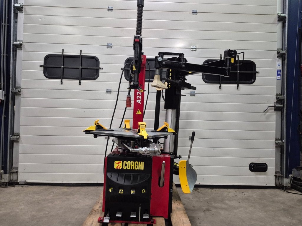 Corghi A2025 banden demonteer machine / banden apparaat 230V