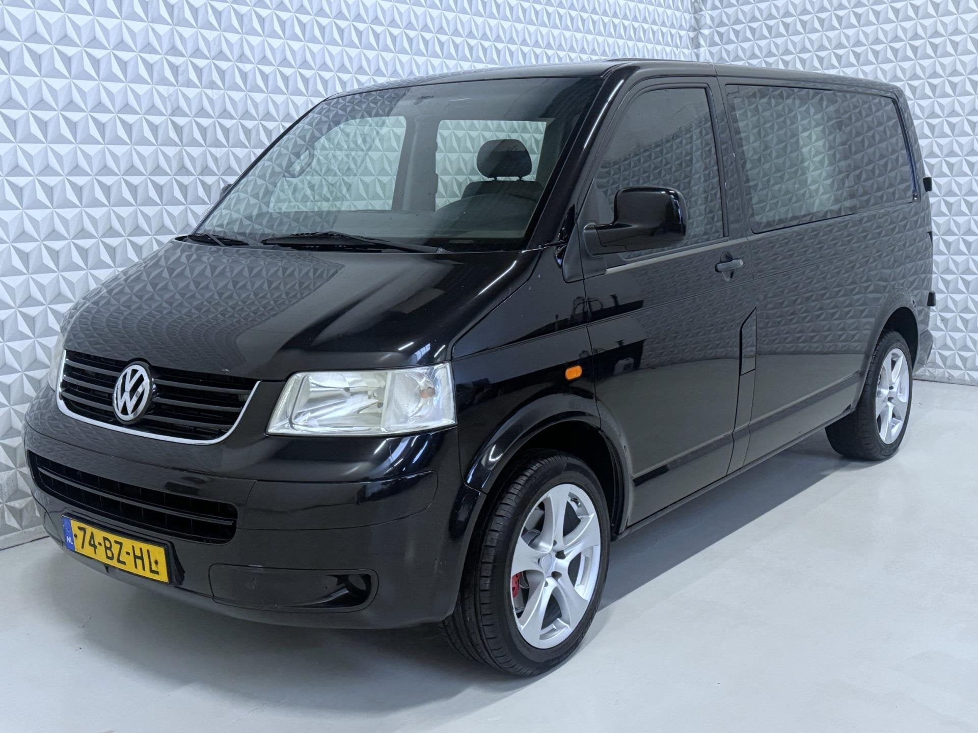 Volkswagen Transporter 2.5 TDI Dubbel cabine AUTOMAAT (2006), Stof, Gebruikt, Volkswagen, 2500 kg