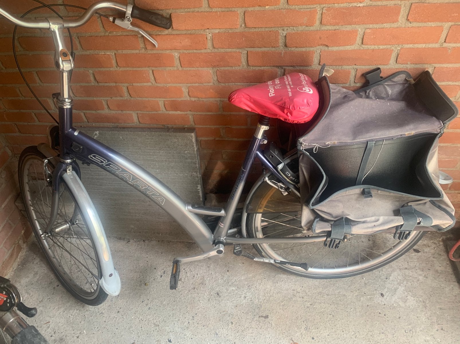 Sparta Danes fiets was elektrisch nu als gewone fiets, Ophalen, Zo goed als nieuw, Sparta
