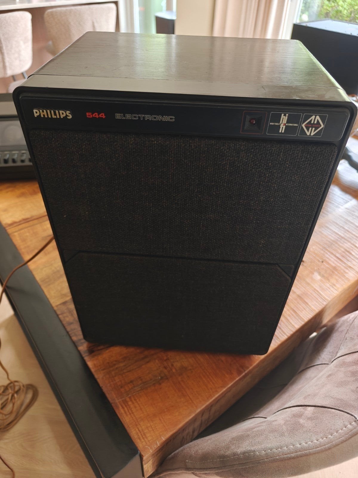 Philips MFB 544 speakers met 762 tuner pre-amplifier, Ophalen, Philips, Losse componenten, Niet werkend
