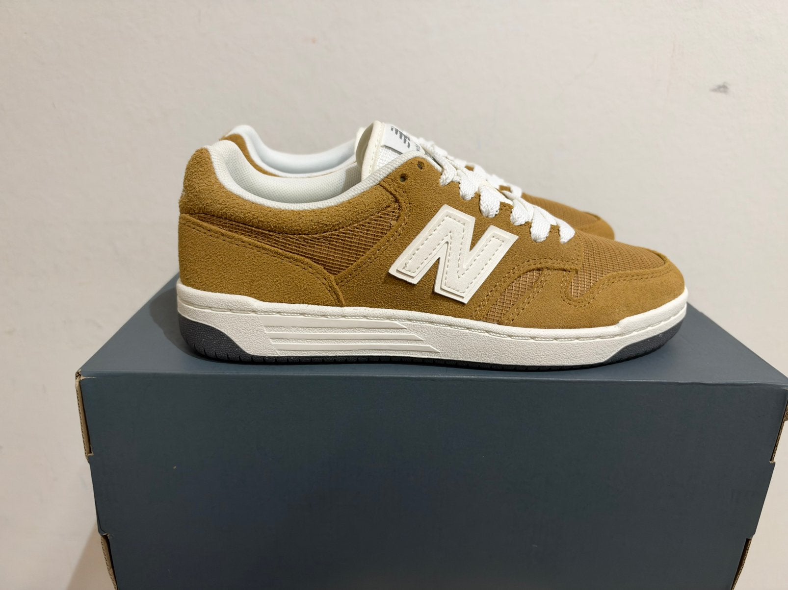 Te koop nieuwe New Balance 480 maat 40, Kleding | Heren, Postlaan 3, NB, Ophalen of Verzenden, 123@home.nl
