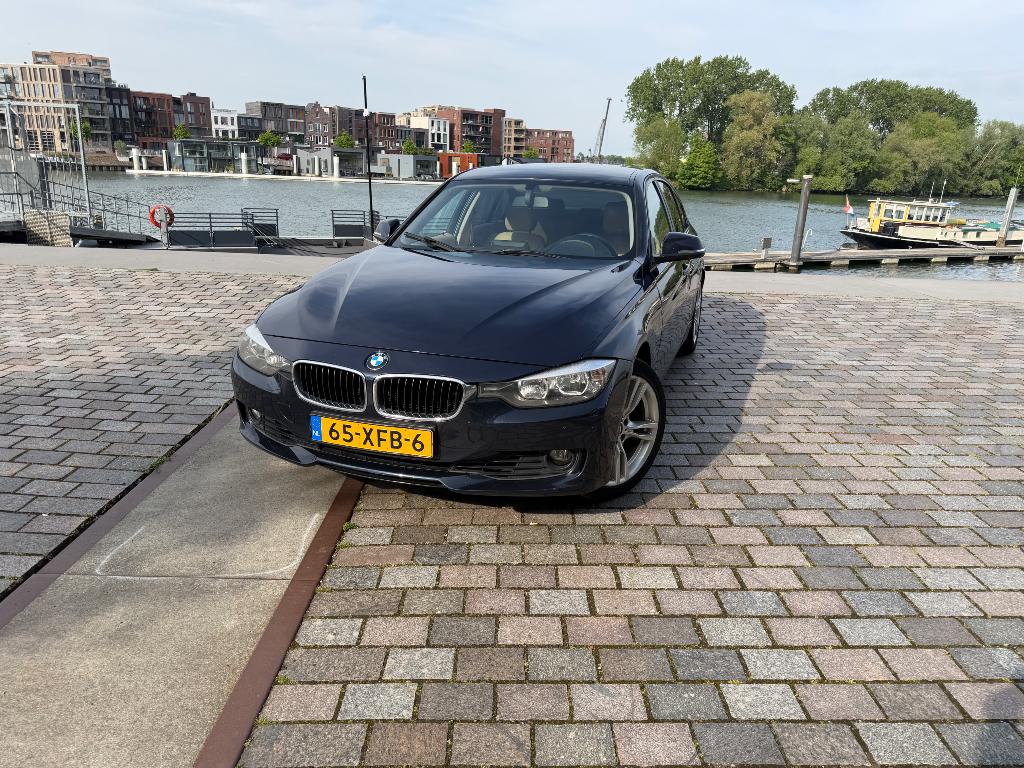 BMW 3-Serie 2.0IX 320i 184PK (f30), Euro 5, Achterwielaandrijving, Beige, 4 cilinders