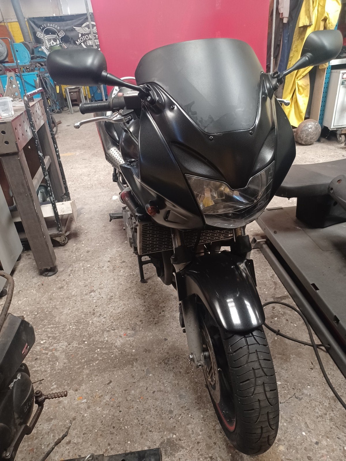 Honda PC36 hornet uit 2003, Motoren, Motoren | Honda, Occasion, 4 cilinders, Meer dan 35 kW, 600 cc