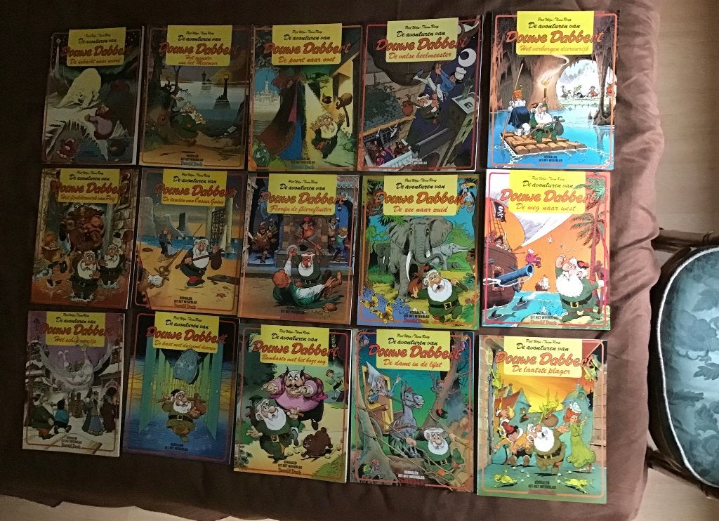 15 uitgaves Douwe Dabbert door Piet Wijn, Meerdere stripboeken, Ophalen of Verzenden, Gelezen