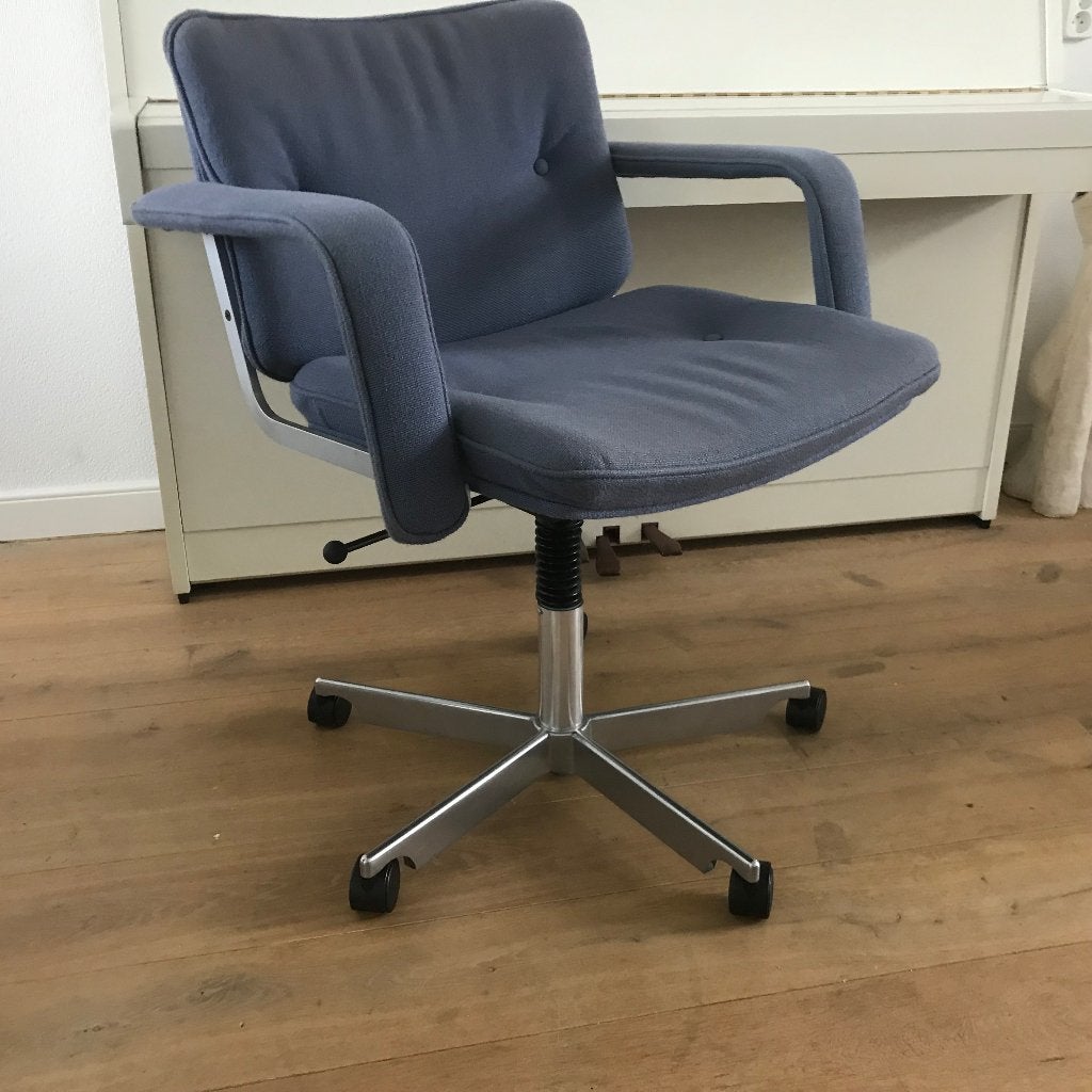 Zeldzame Kevi office lowchair Fritz Hansen bureaustoel stoel, Huis en Inrichting, Gebruikt, Zwart, Ophalen of Verzenden, Nvt