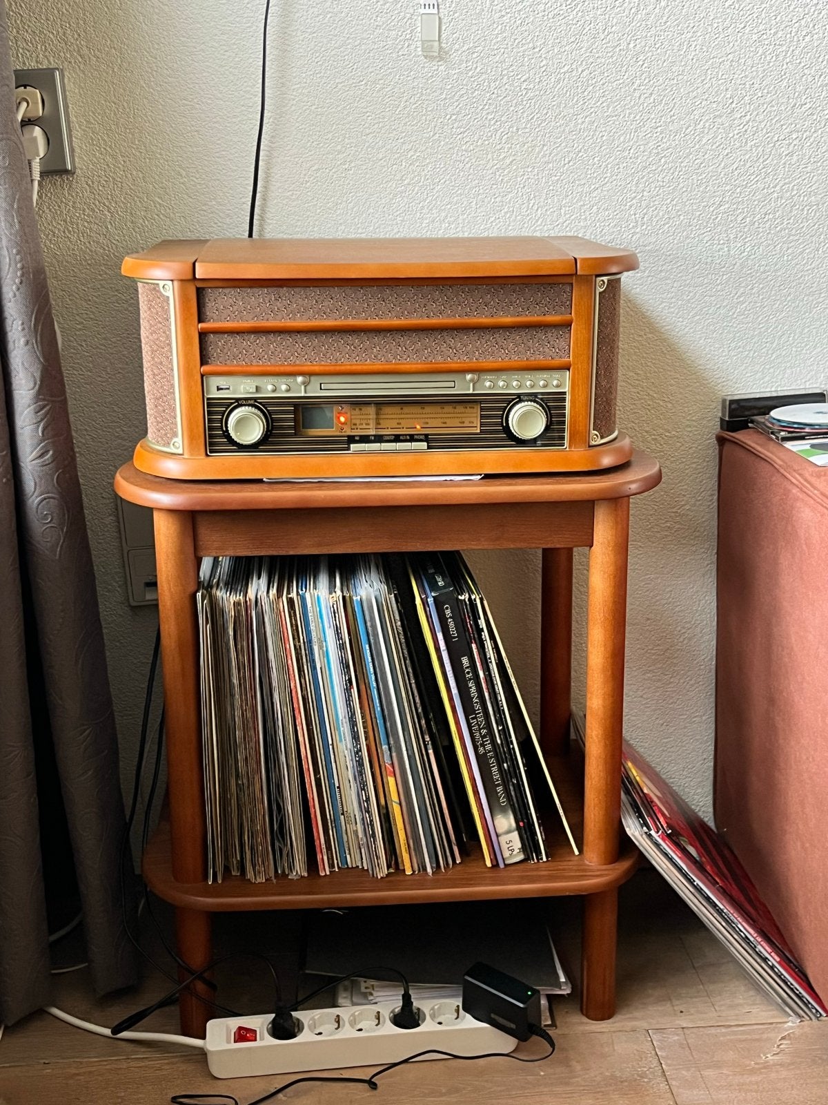 Soundmaster NR545 platenspeler met bijpassend meubel, Audio, Tv en Foto, Platenspelers, Ophalen of Verzenden, Gebruikt, Platenspeler