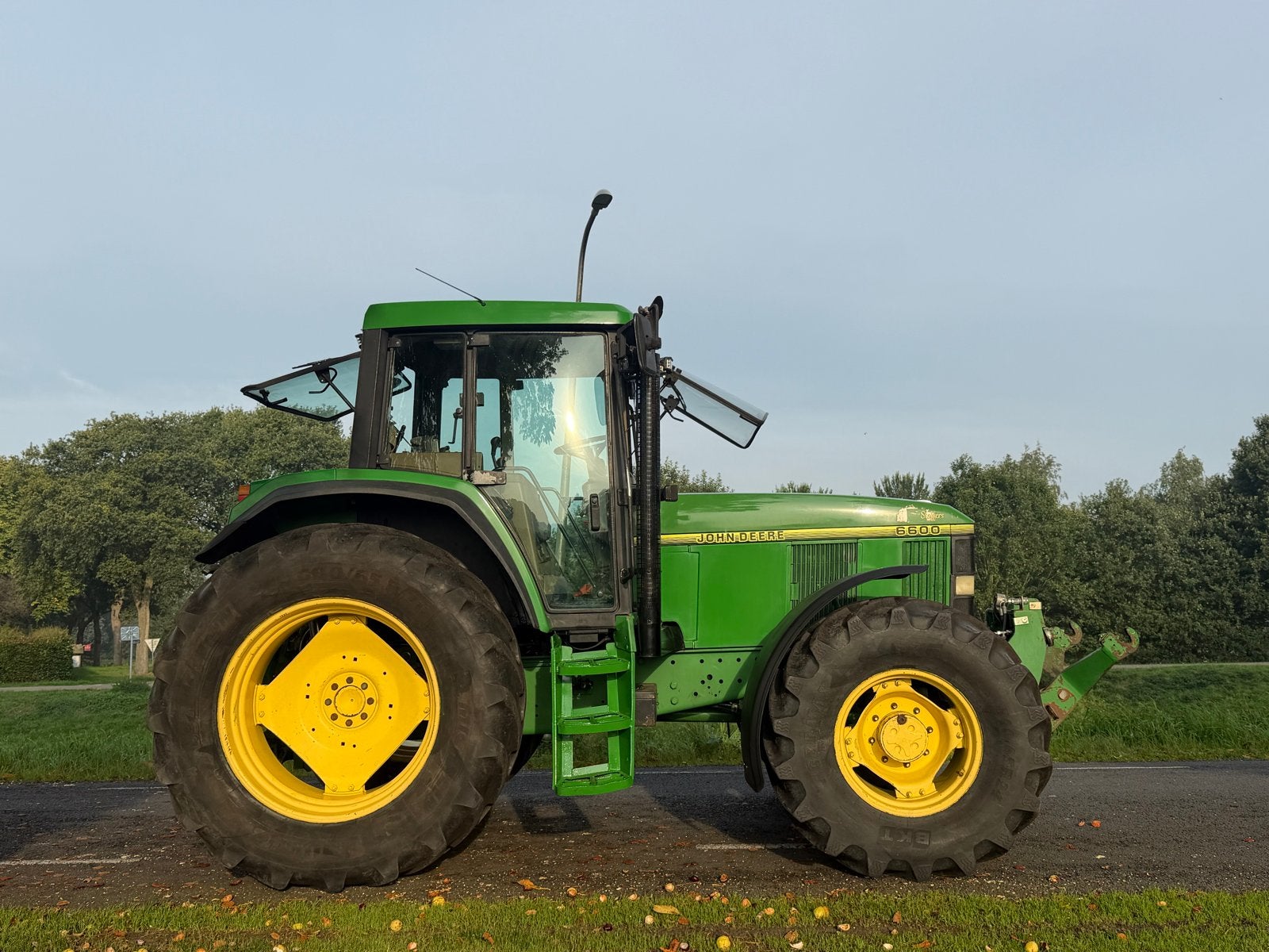 John deere 6600 tractor fronthef plus pto, John Deere, Gebruikt, Meer dan 10000, 120 tot 160 Pk