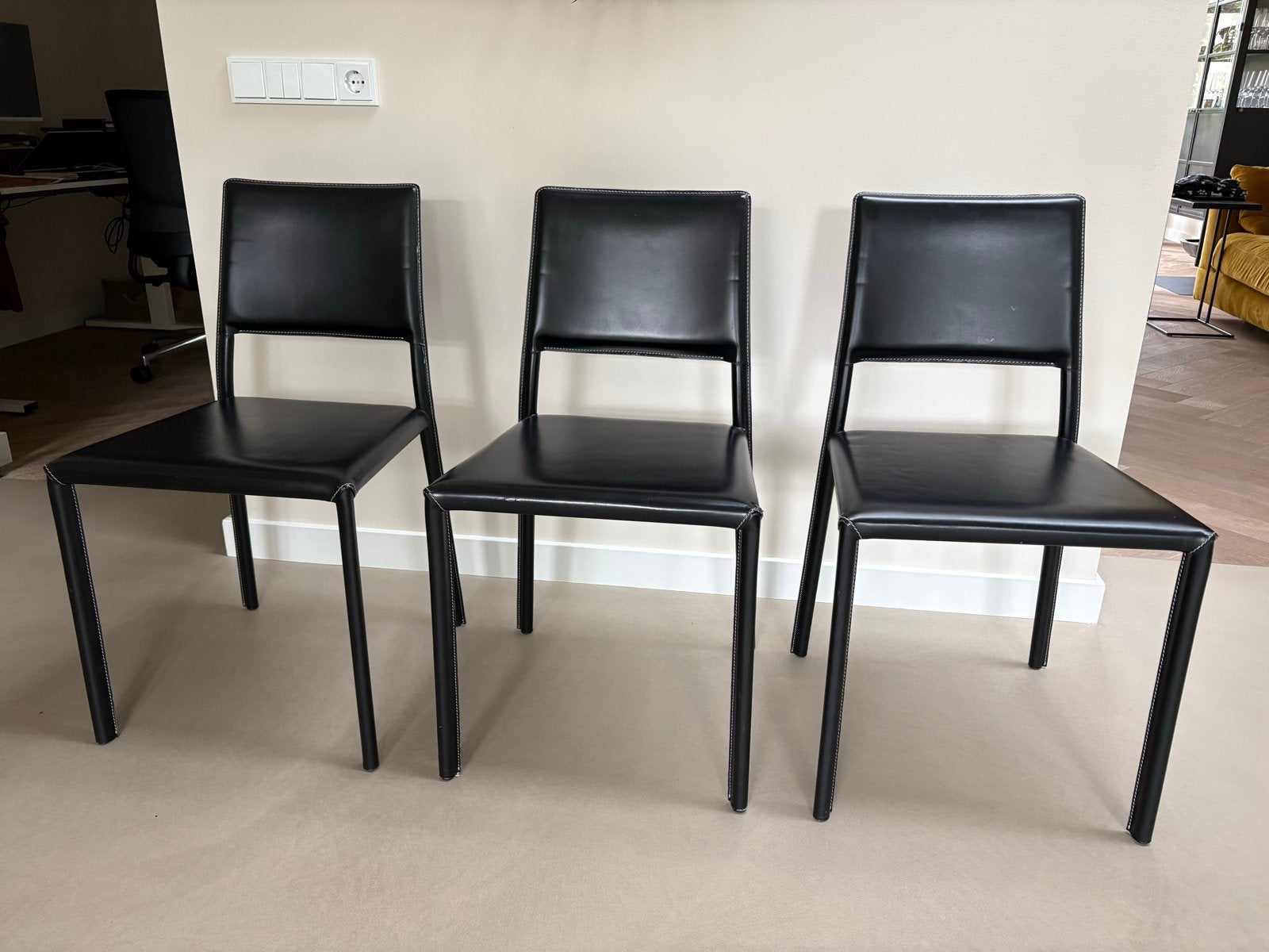 Set van 3 zwarte leren eetkamerstoelen, Huis en Inrichting, Stoelen, Ophalen, Gebruikt, Drie, Zwart