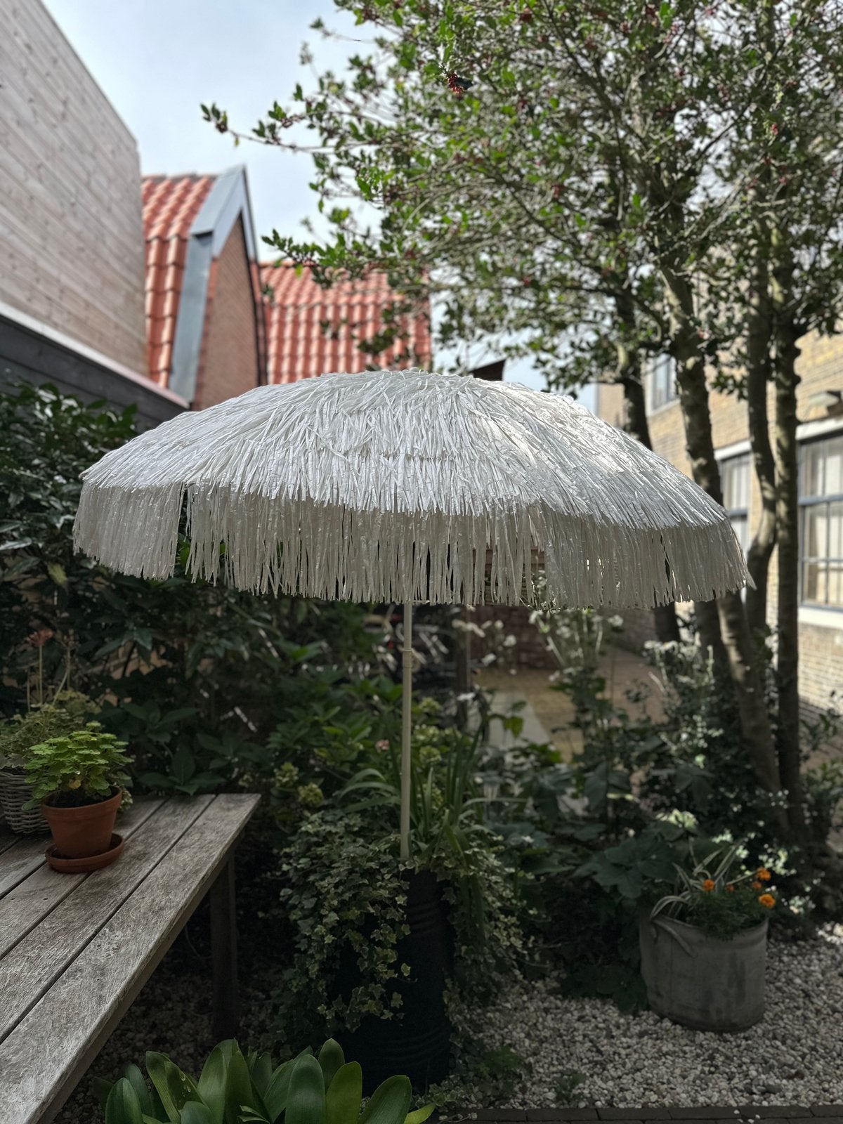 Witte parasol met franjes, C, C, Ophalen of Verzenden, Zo goed als nieuw