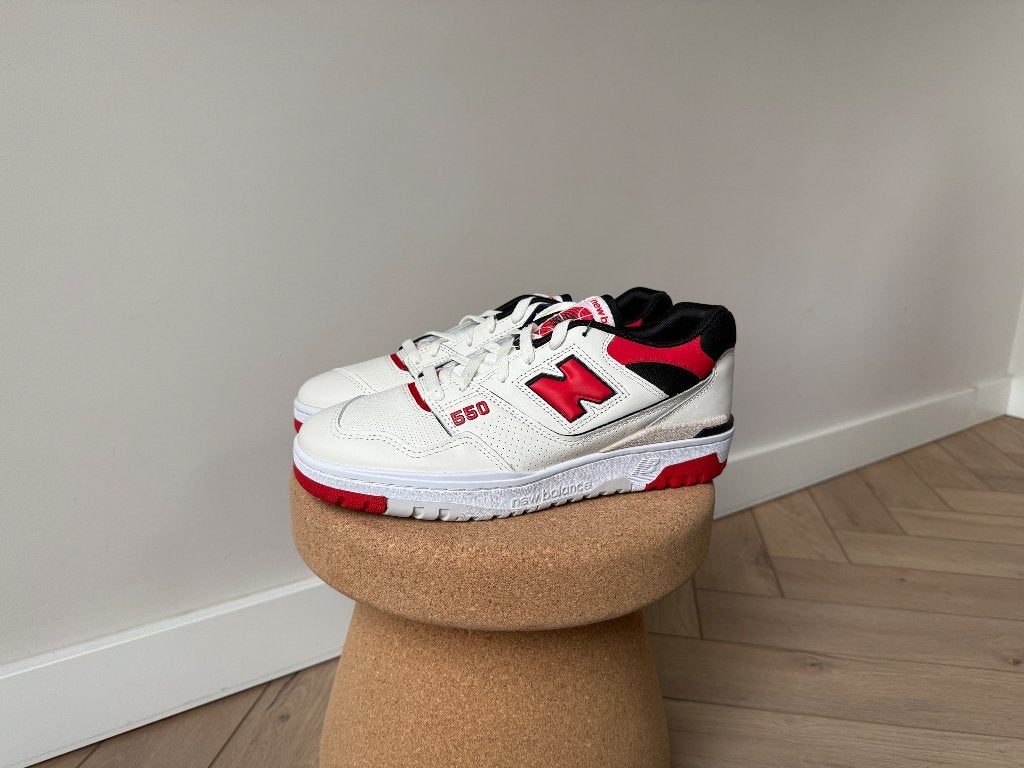 New Balance 550 Sea Salt True Red, New Balance, Overige kleuren, Verzenden, Nieuw
