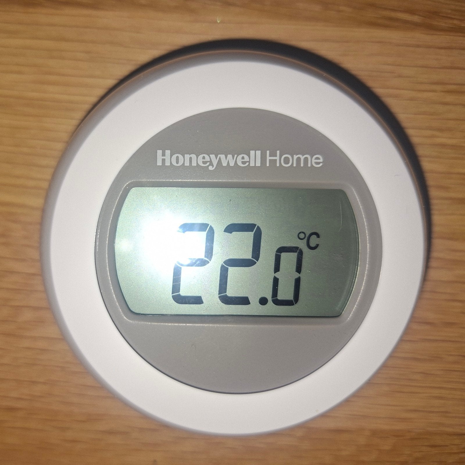 BIJNA NIEUWE! Thermostaat Honeywell Home, T87G-E Round., Doe-het-zelf en Verbouw, Thermostaten, Ophalen of Verzenden, Zo goed als nieuw