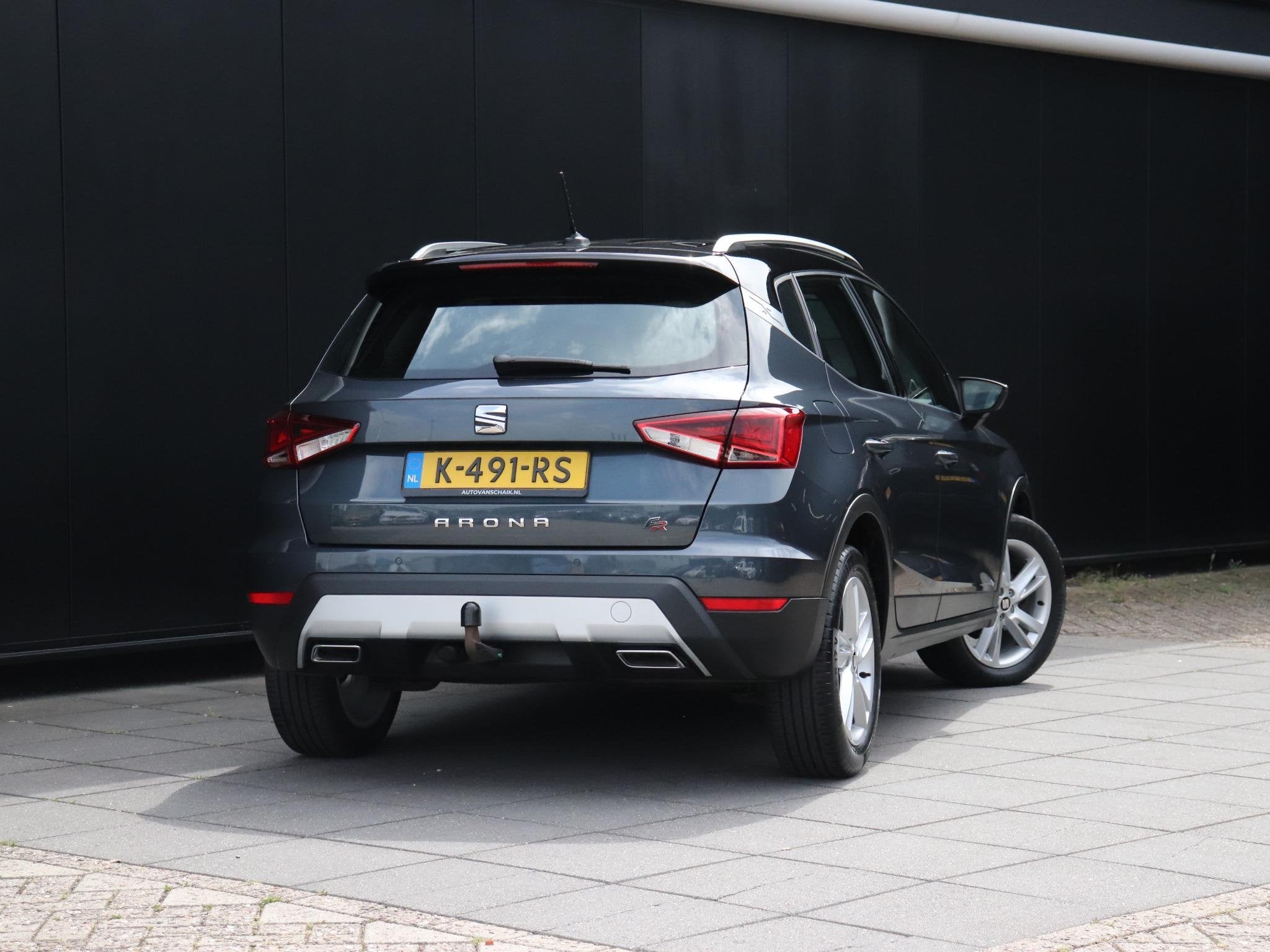 SEAT Arona 1.0 TSI FR Xcellence Business Intense | PDC | TRE, Auto's, Voorwielaandrijving, Stof, Gebruikt, 116 pk