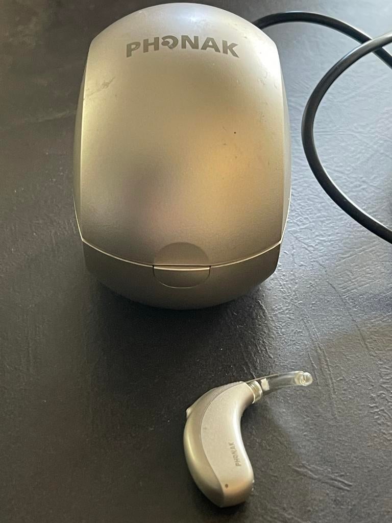 PHONAK gehoorapparaat incl. oplader., Ophalen of Verzenden