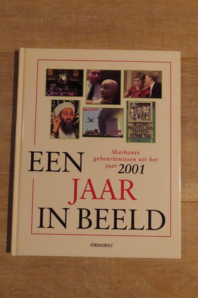 Een jaar in beeld 2001, 20e eeuw of later, Overige gebieden, Ophalen of Verzenden, Zo goed als nieuw